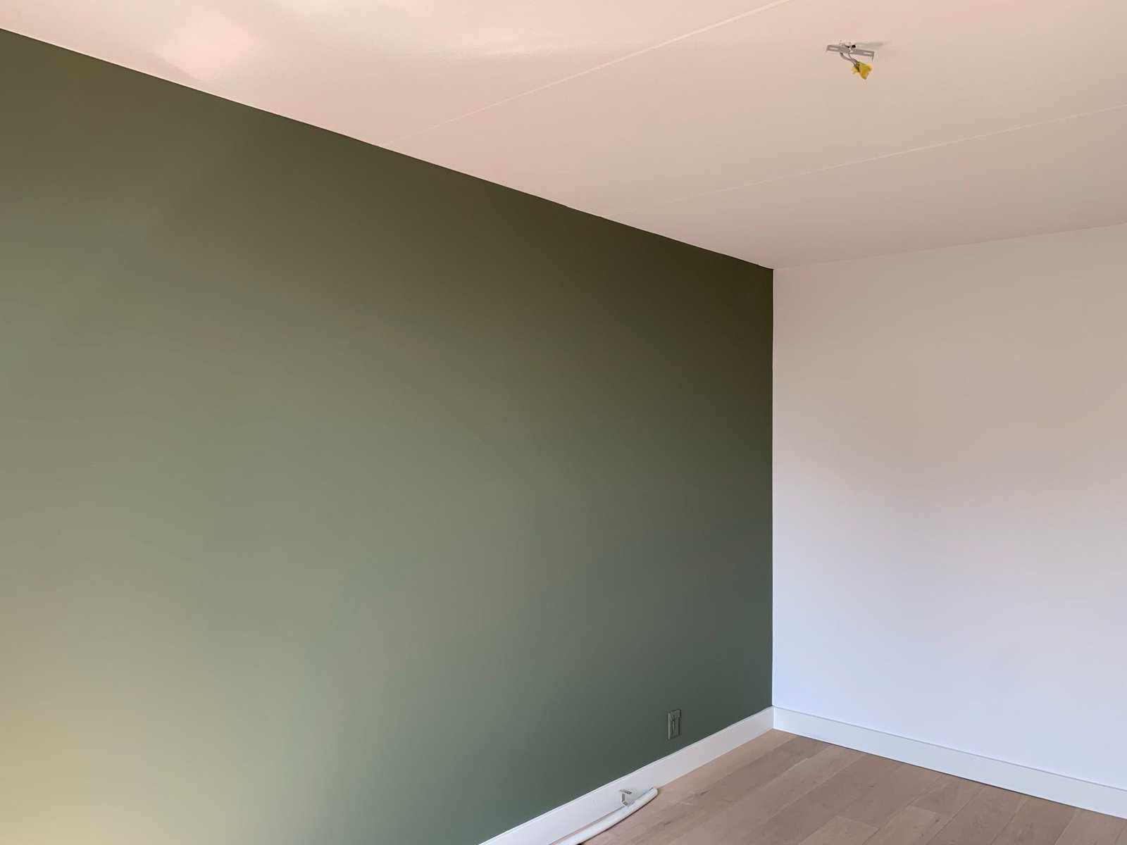 WhatsApp Image 2025-09-02 at 16.40.22 (1)